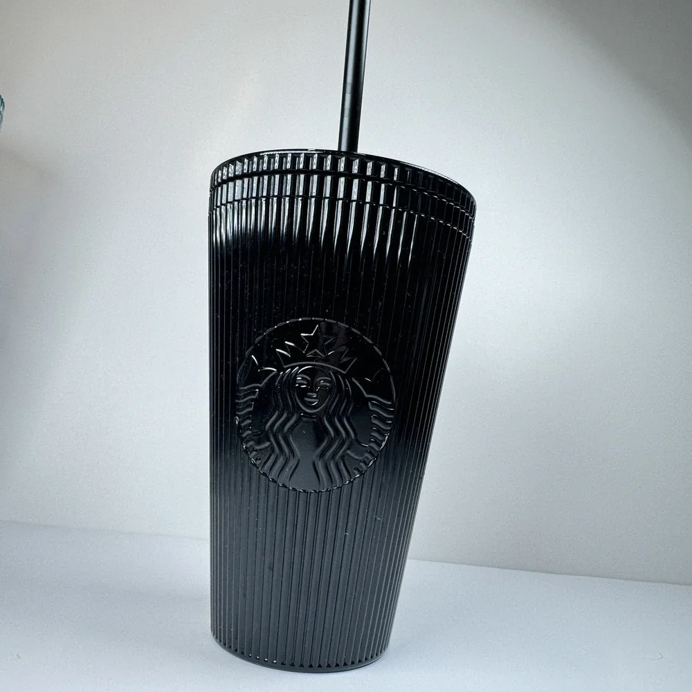 Starbucks 2024 Black Pleated Metallic‎ Core Tumbler 16oz Cold Cup Grande